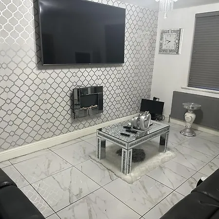 Beautiful 1-bed House In Holiday home Bradford (West Yorkshire)